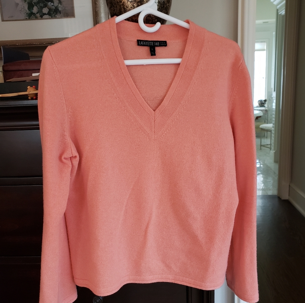 Lafayette 148 New York Peach V-Neck Sweater